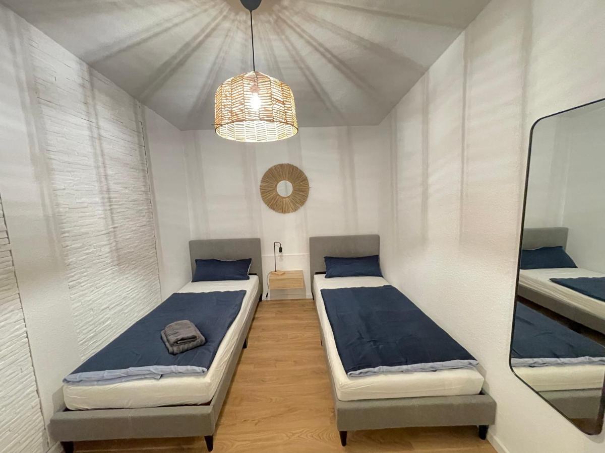 150Qm - 5 Rooms - Free Parking - Mallibase Apartments Hannover Eksteriør bilde