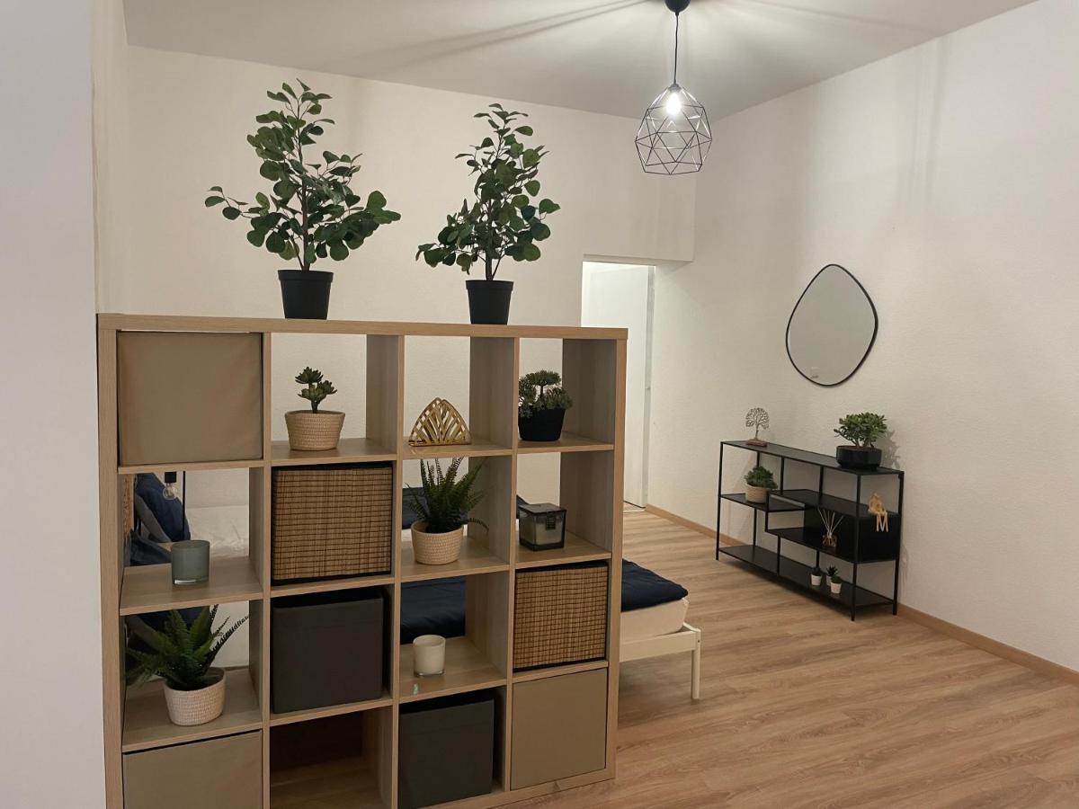 150Qm - 5 Rooms - Free Parking - Mallibase Apartments Hannover Eksteriør bilde