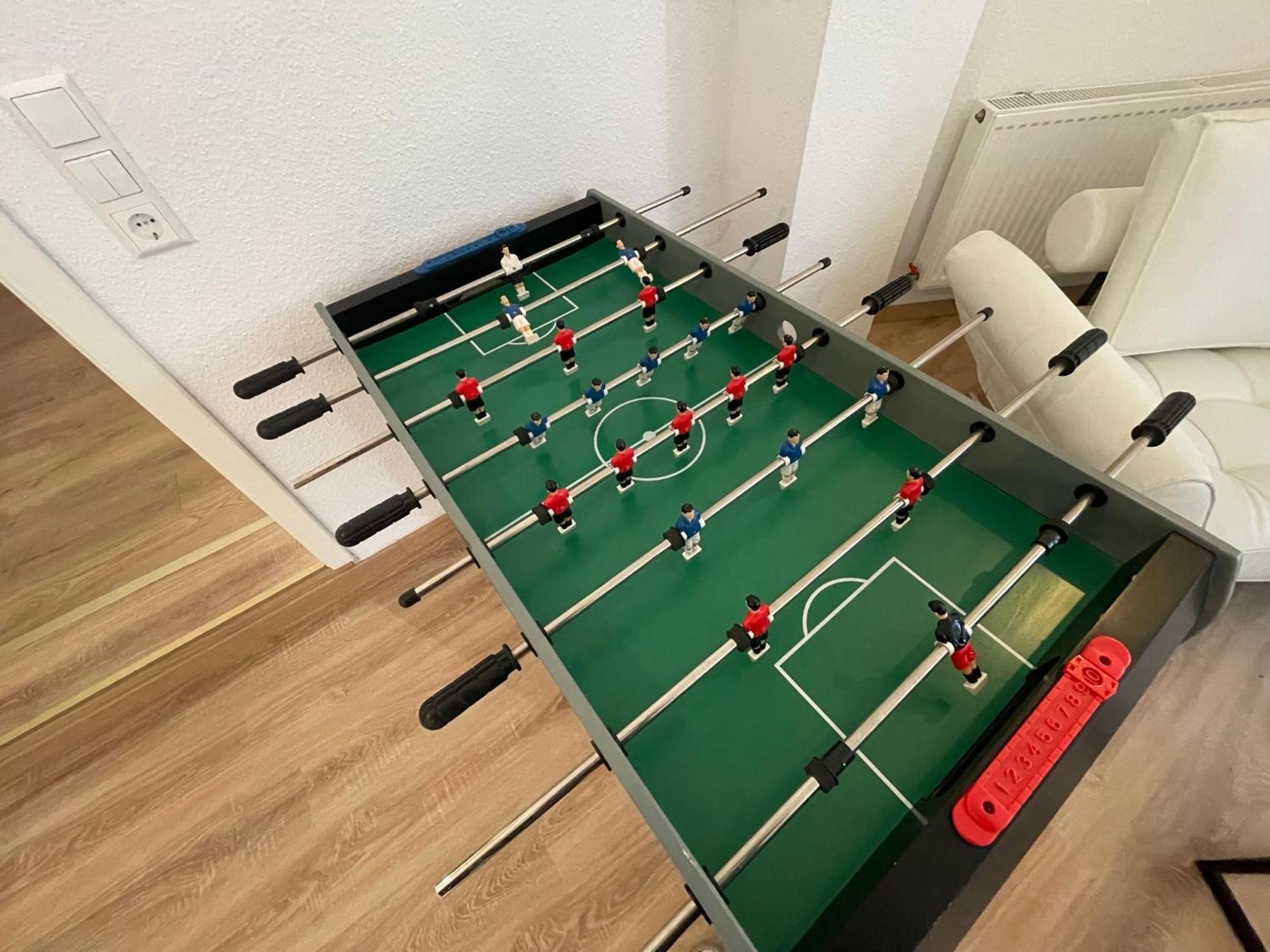 150Qm - 5 Rooms - Free Parking - Mallibase Apartments Hannover Eksteriør bilde